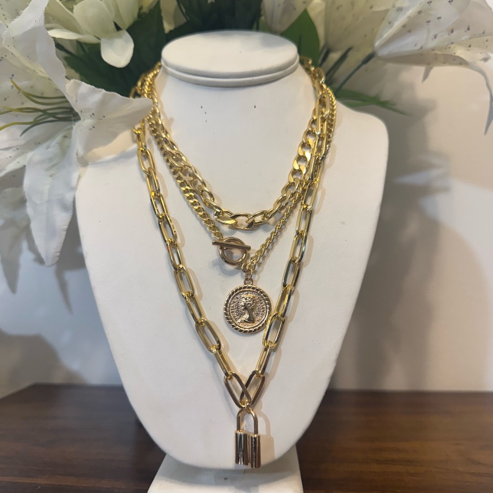 SKY AND GOLDEN CHUNKY NECKLACE - Picture 9 of 14